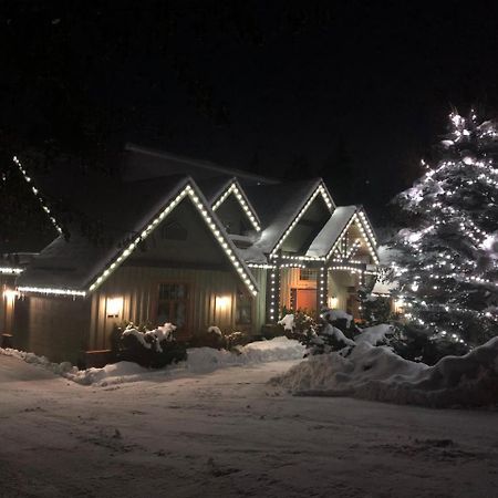 Whistler Alpine Chalet Retreat & Wellness 빌라 외부 사진