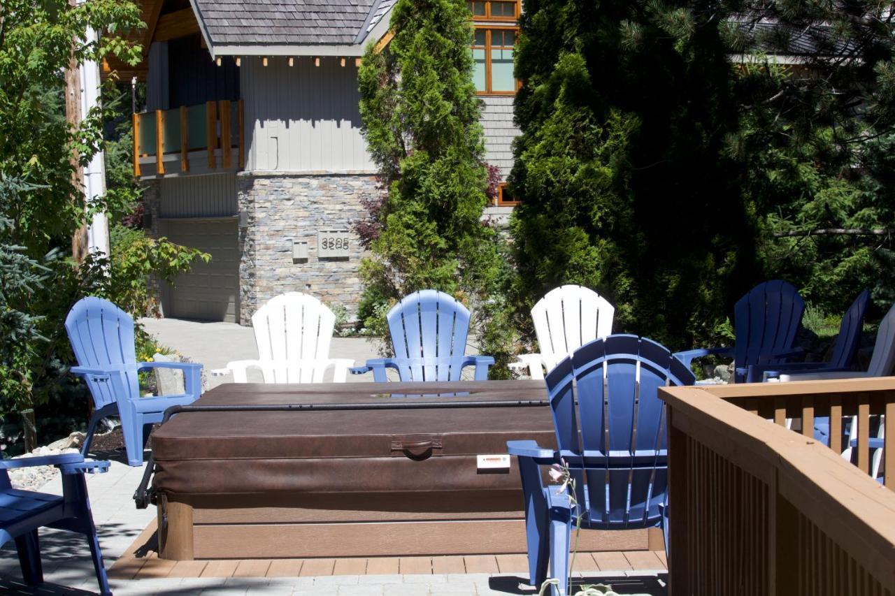 Whistler Alpine Chalet Retreat & Wellness 빌라 외부 사진