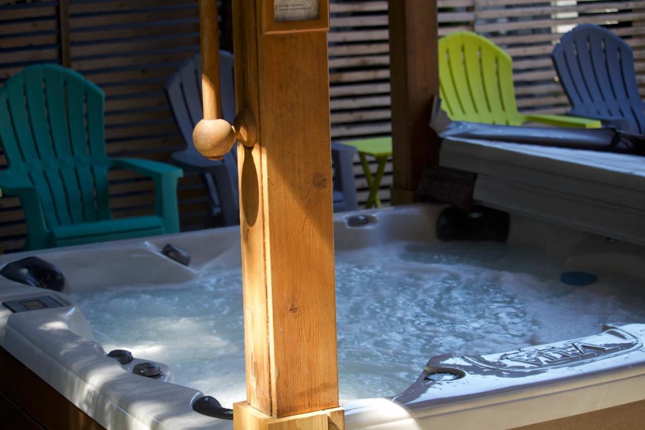Whistler Alpine Chalet Retreat & Wellness 빌라 외부 사진