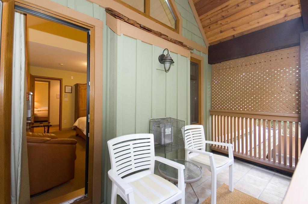 Whistler Alpine Chalet Retreat & Wellness 빌라 외부 사진
