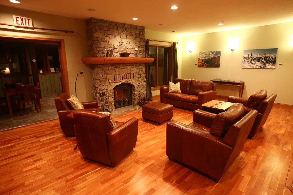 Whistler Alpine Chalet Retreat & Wellness 빌라 외부 사진