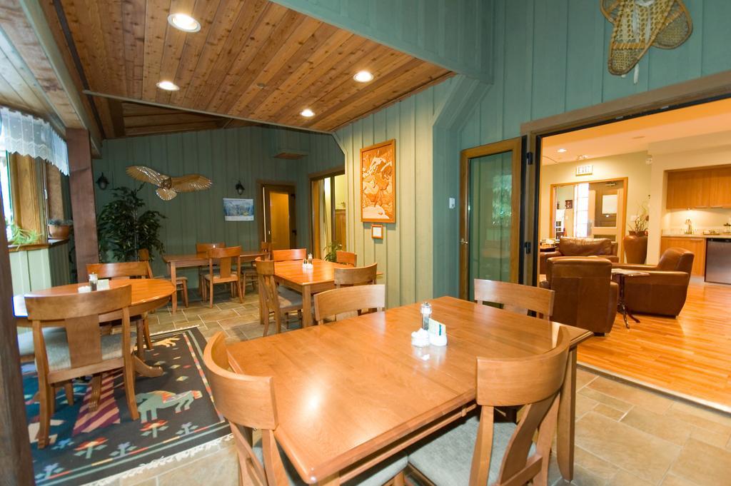 Whistler Alpine Chalet Retreat & Wellness 빌라 객실 사진