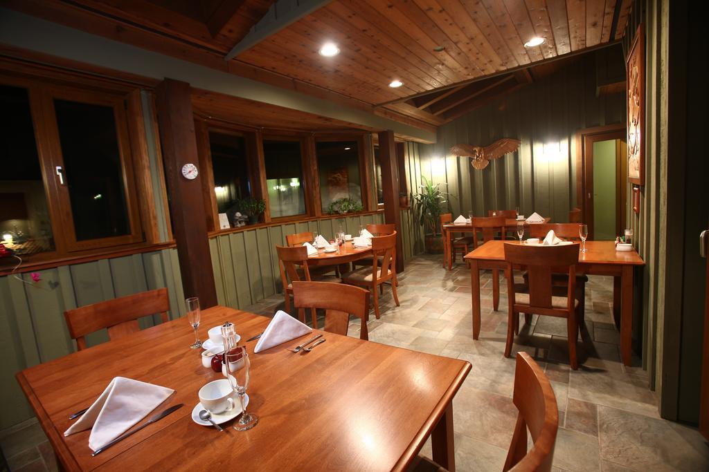 Whistler Alpine Chalet Retreat & Wellness 빌라 객실 사진