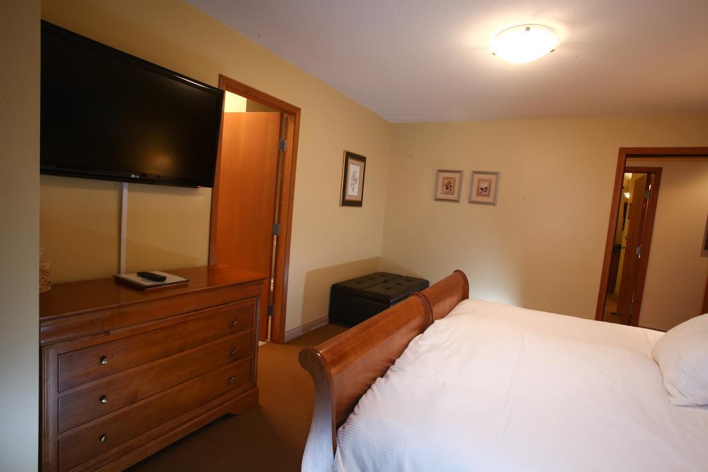 Whistler Alpine Chalet Retreat & Wellness 빌라 객실 사진