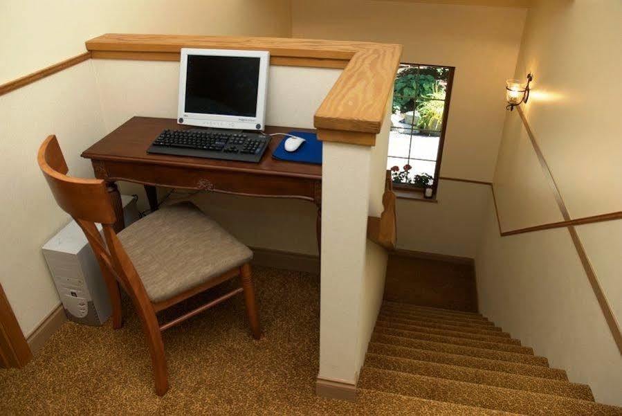 Whistler Alpine Chalet Retreat & Wellness 빌라 시설 사진