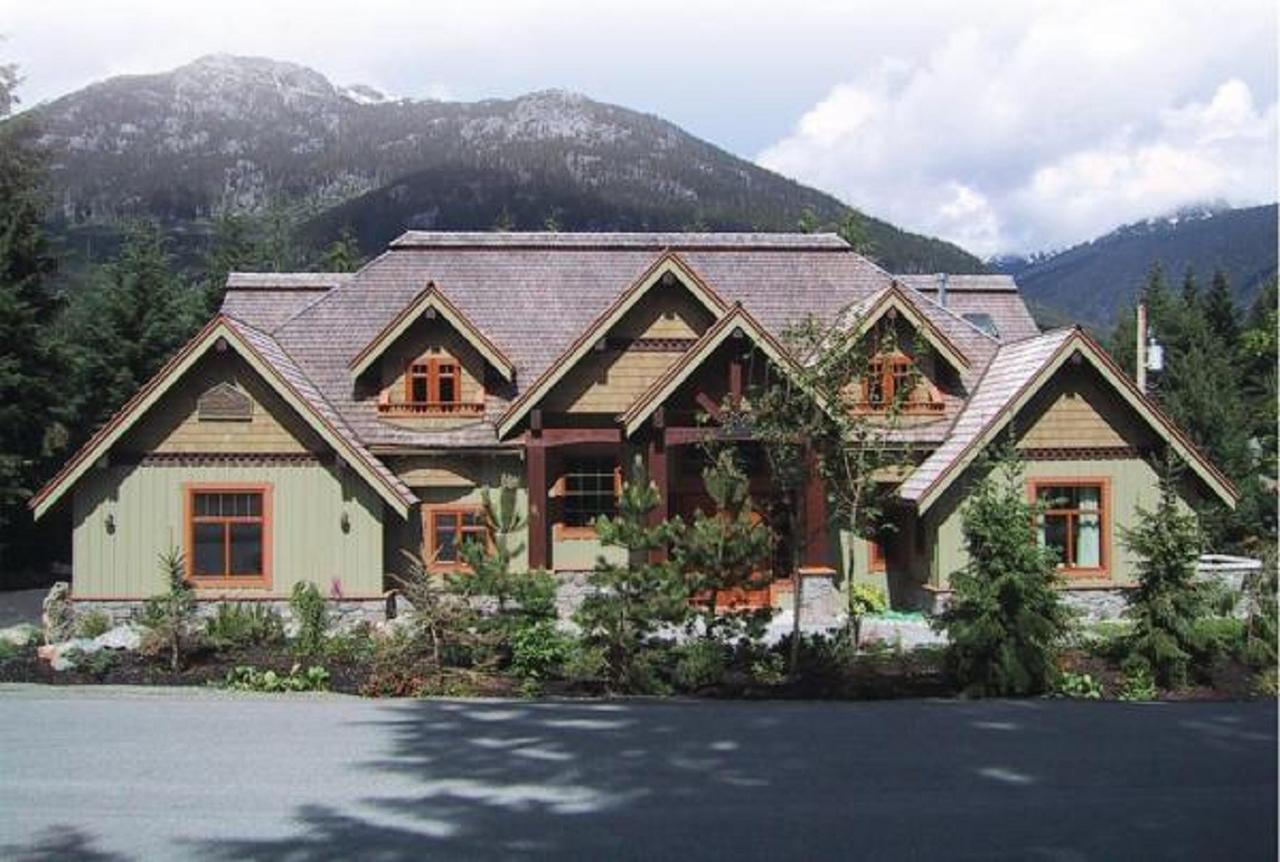Whistler Alpine Chalet Retreat & Wellness 빌라 외부 사진