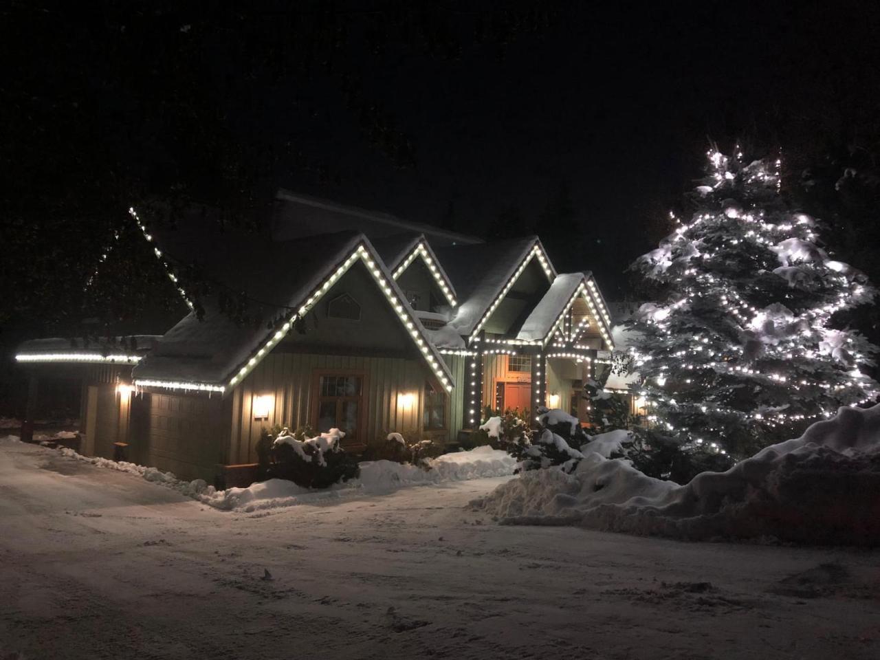 Whistler Alpine Chalet Retreat & Wellness 빌라 외부 사진